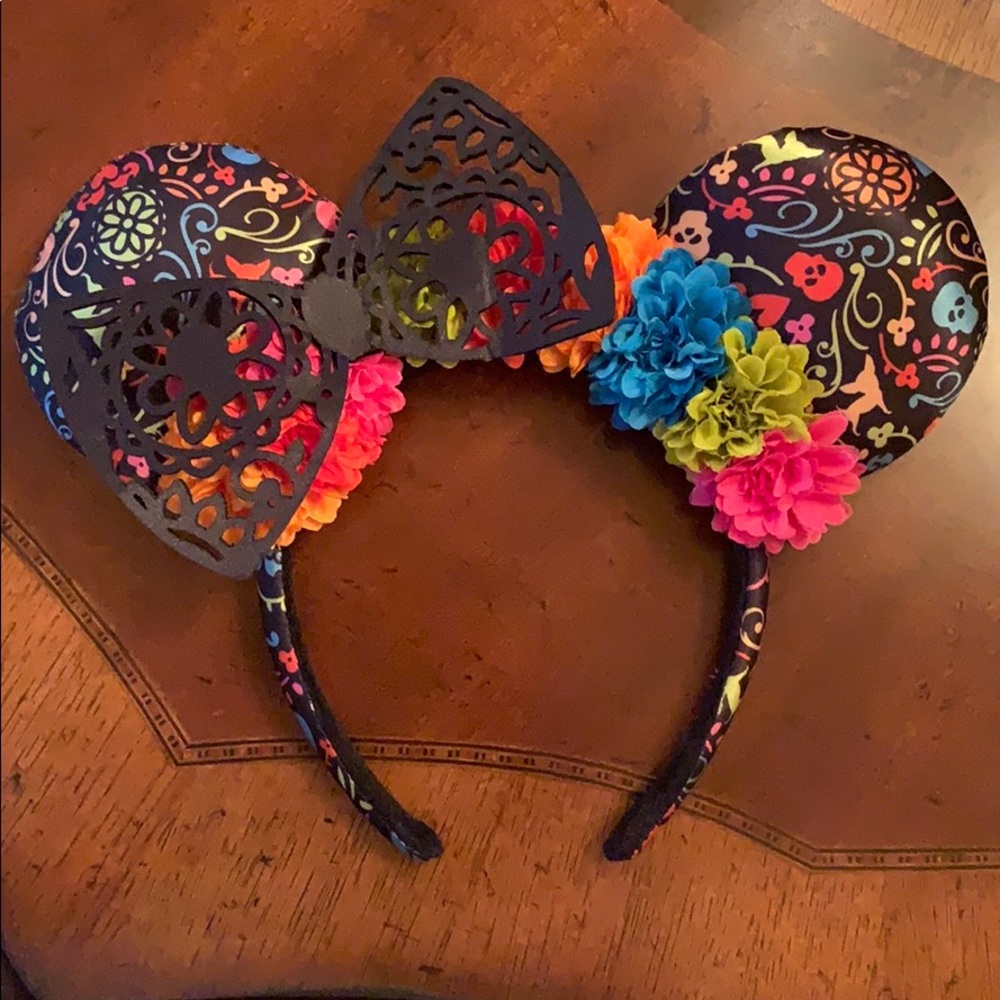 Coco Minnie Mouse Ears
